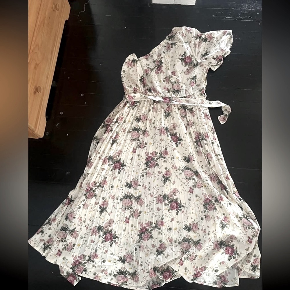 Floral, one shoulder, pleated, tie waist midi dress